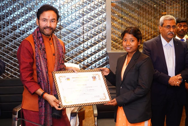 Hon'ble Minister of Coal and Mines Shri G kishan Reddy visited CCL & CMPDI and inaugurated various projects